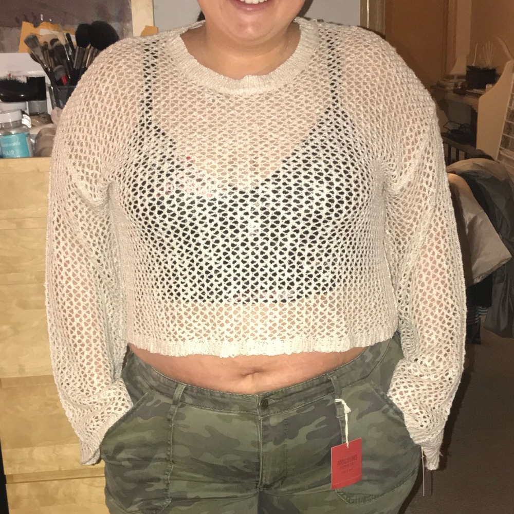 Xhilaration Long Sleeve crop top